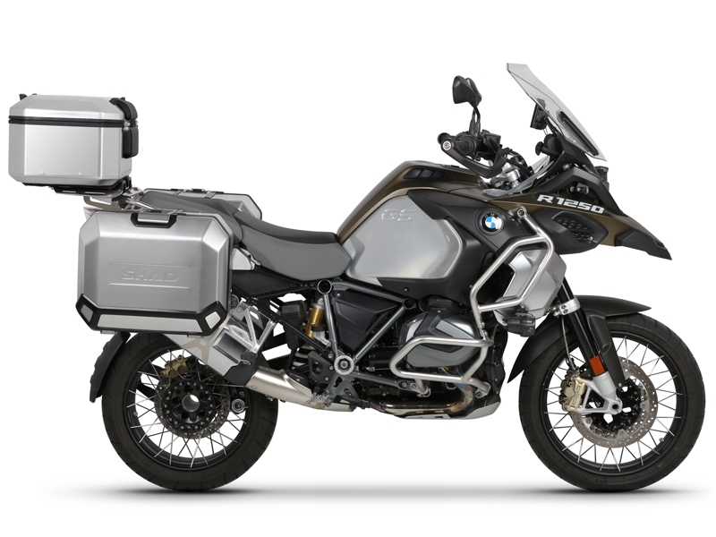 Location de moto en Corse BMW F1250GS chez Moto Corse Evasion 