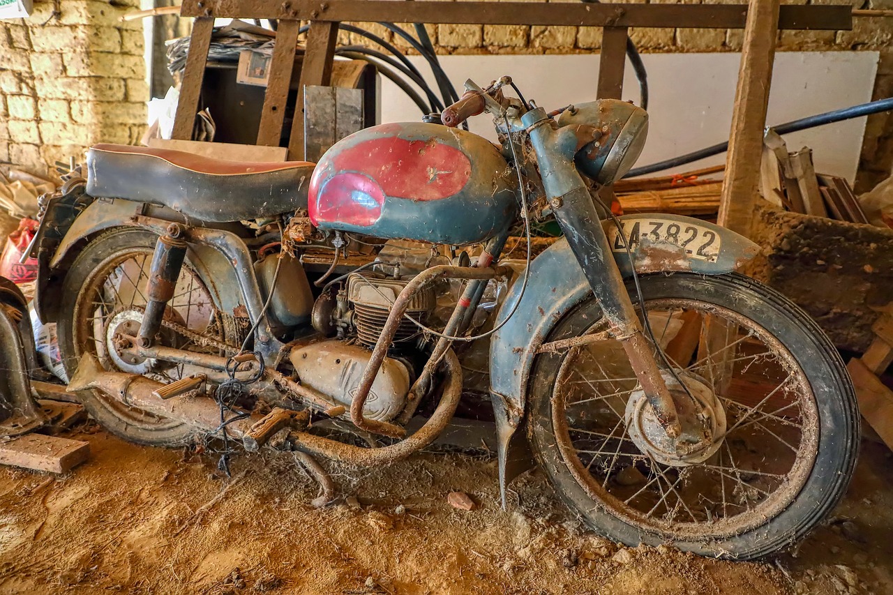 Louer une moto en Corse auprès d'un professionnel ou de particulier à particulier